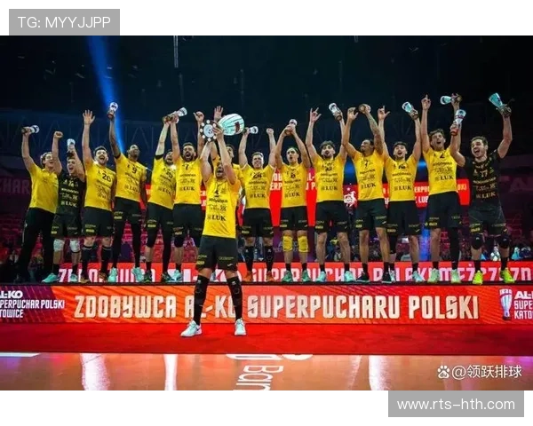 波兰男排超级杯夺冠，巩固莱昂作为球队核心地位