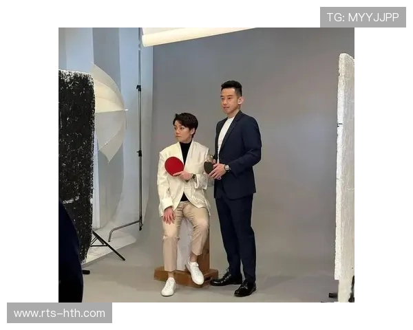 黄镇廷谈直板打法生存之道:变化与手感仍是抗衡主流武器 黄镇廷谈直板打法生存之道:变化与手感仍是抗衡主流武器